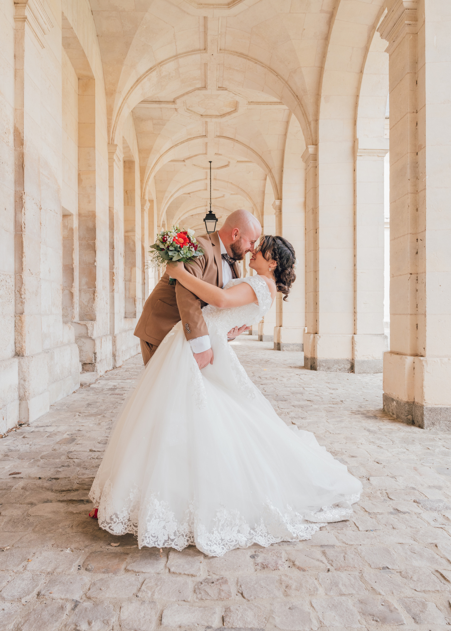 Couple de mariés photographié par Studio JF&G